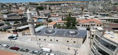 Asrn felaketinde hasar almt:  Kilis alk Camisi ibadete alyor