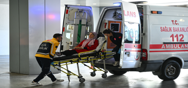 Gazze'ye yardm eli: Tedavi iin Trkiye'ye getirildiler