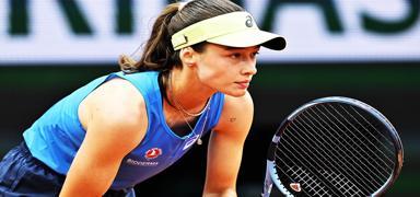 Sradaki rakip Alexandrova