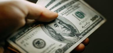 74 milyar dolarla rekor krld