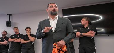 Darijo Srna, Arda Turan' anlatt