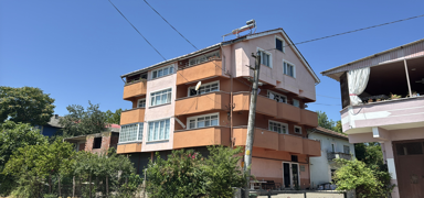 Ei tarafndan baklanan kadn hayatn kaybetti