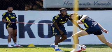 Fenerbahe yeni sezona tam gaz hazrlanyor