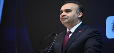 Bakan Kacr, LGS'de yzde 1'lik dilime giren rencileri TBTAK Fen Lisesi'ne davet etti
