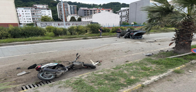 Artvin'de otomobil ile motosikletin arpt kazada 2 kii ld