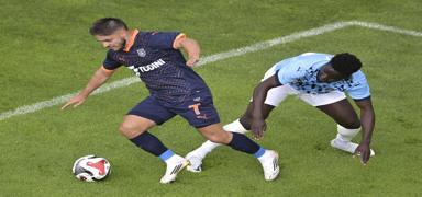 Ba�ak�ehir'de sezon haz�rl�klar� Avusturya'da s�r�yor