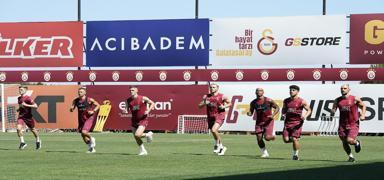 Galatasaray, yeni sezon mesaisinde