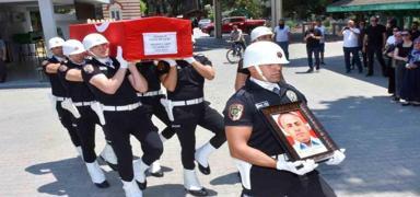 Adana'da ac� olay! Polis memuru kaza kur�unuyla hayat�n� kaybetti