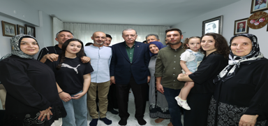Cumhurba�kan� Erdo�an'dan 15 Temmuz �ehitlerinin ailesine ziyaret