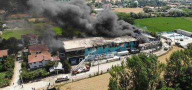 Bolu'da fabrika yang�n�!