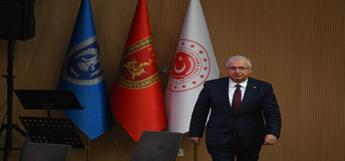 FET� ile m�cadele kararl�l�kla s�r�yor! Bakan G�ler: Asla izin vermeyiz