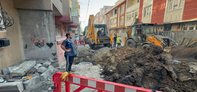 �stanbul'da do�al gaz borusunda patlama! 2 ki�i yaraland�