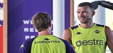 Stefano Pioli'den Edin Dzeko'ya vg