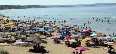 Sinop'ta baz� sahillerde denize girilmesi yasakland�