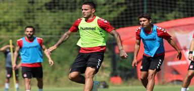 Sivasspor, yeni sezona  Bolu'da haz�rlan�yor