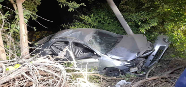 Tokat'ta otomobil �arampole devrildi: 6 yaral�