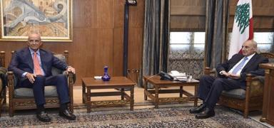 ABD Temsilcisi Barrack, L�bnan Meclis Ba�kan� Berri ile g�r��t�