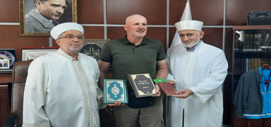 Alman Harald Hornig M�sl�man olarak Hayrullah ismini ald�