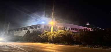 Kocaeli'de kompozit �r�n fabrikas�nda ��kan yang�n s�nd�r�ld�