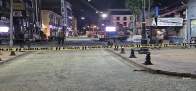 Amca vah�eti! Ye�enini meydan ortas�nda �ld�rd�