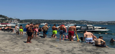 �stanbul sahillerinde 's�cak hava' yo�unlu�u