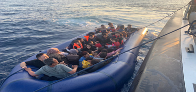 Aralarnda ocuklar da var: 38 gmen yakaland