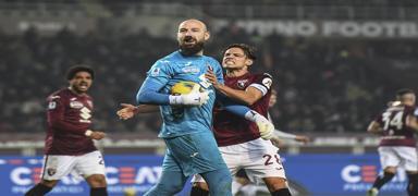 Napoli, Vanja Milinkovic-Savic'i bitirdi