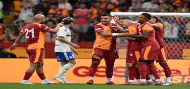 Galatasaray'da iki imza birden