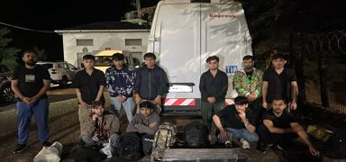 Ekipler gmen kaaklna frsat vermedi