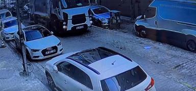 ��p kamyonunun �arpt��� k���k �ocuk can verdi