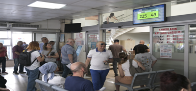 Eski tip s�r�c� belgelerinin yenilenmesi i�in verilen s�re yar�n sona eriyor