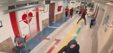 �anl�urfa'da acil serviste Ba�hekim Yard�mc�s�'na b��akl� sald�r�