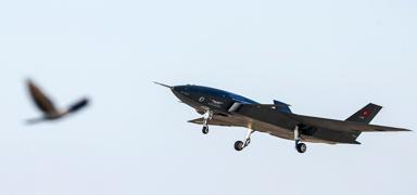 Heyecanlandran KIZILELMA aklamas! Dikkat eken F-16 detay