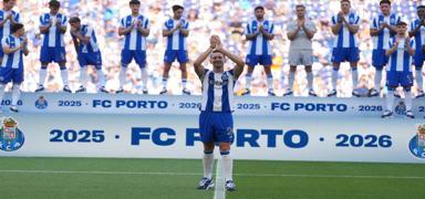 Porto'dan ilgin� transfer a��klamas�! Sahaya ��k�nca ��rendiler
