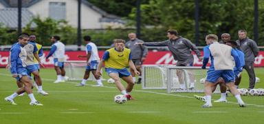 Feyenoord, Fenerbahe mana hazr