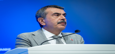 Bakan Tekin: T�m ��retmenlerimizin atamalar�n� ger�ekle�tirdik