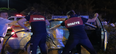 Sivas'ta feci kaza: �ok say�da yaral� var