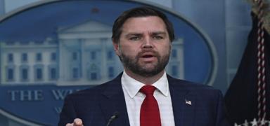 ABD Ba�kan Yard�mc�s� Vance'in kano tutkusu �lkeyi kar��t�rd�! Nehrin su seviyesi y�kseltildi