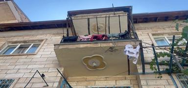 Nev�ehir'de balkon facias�: 4 ya��ndaki �ocuk kurtar�lamad�