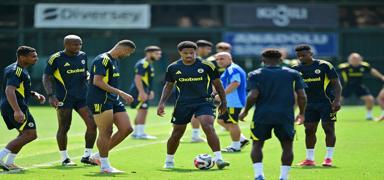 Fenerbahe, Feyenoord mana hazrlanyor