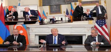 Tarihi zirve: Taraflar anla�t�