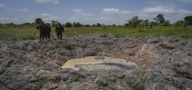 S�n�rda patlama sesleri: 3 asker yaraland�