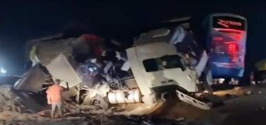 Brezilya'da katliam gibi kaza! 11 ki�i �ld�, 45 ki�i yaraland�