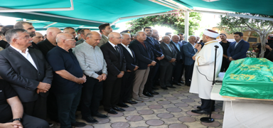 Bakan� �im�ek'in a�abeyi Nazmi �im�ek topra�a verildi