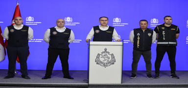 T�rkiye'nin arad��� 12 isim enselendi