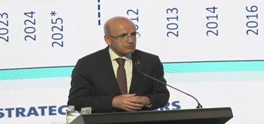 Bakan �im�ek'ten dikkat �eken 'istikrar' vurgusu