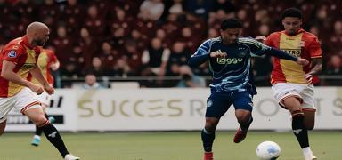 Ajax deplasmanda 1 puana raz� oldu