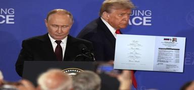 Trump-Putin g�r��mesine ait gizli belge skandal�