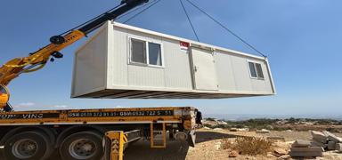 Afetzedelere konteyner deste�i sa�land�