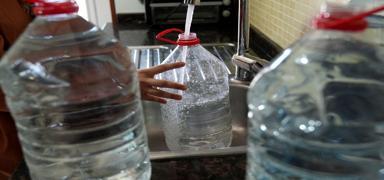 �zmir'de su kesintilerine devam karar�